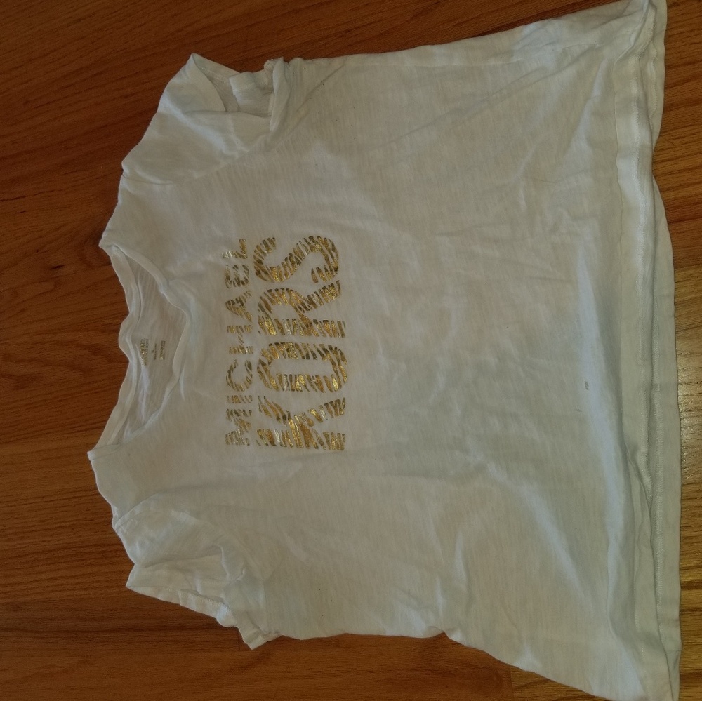 T shirt